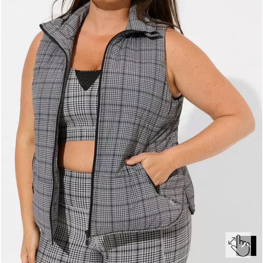 Plus-Size Gray Plaid Puffer Vest